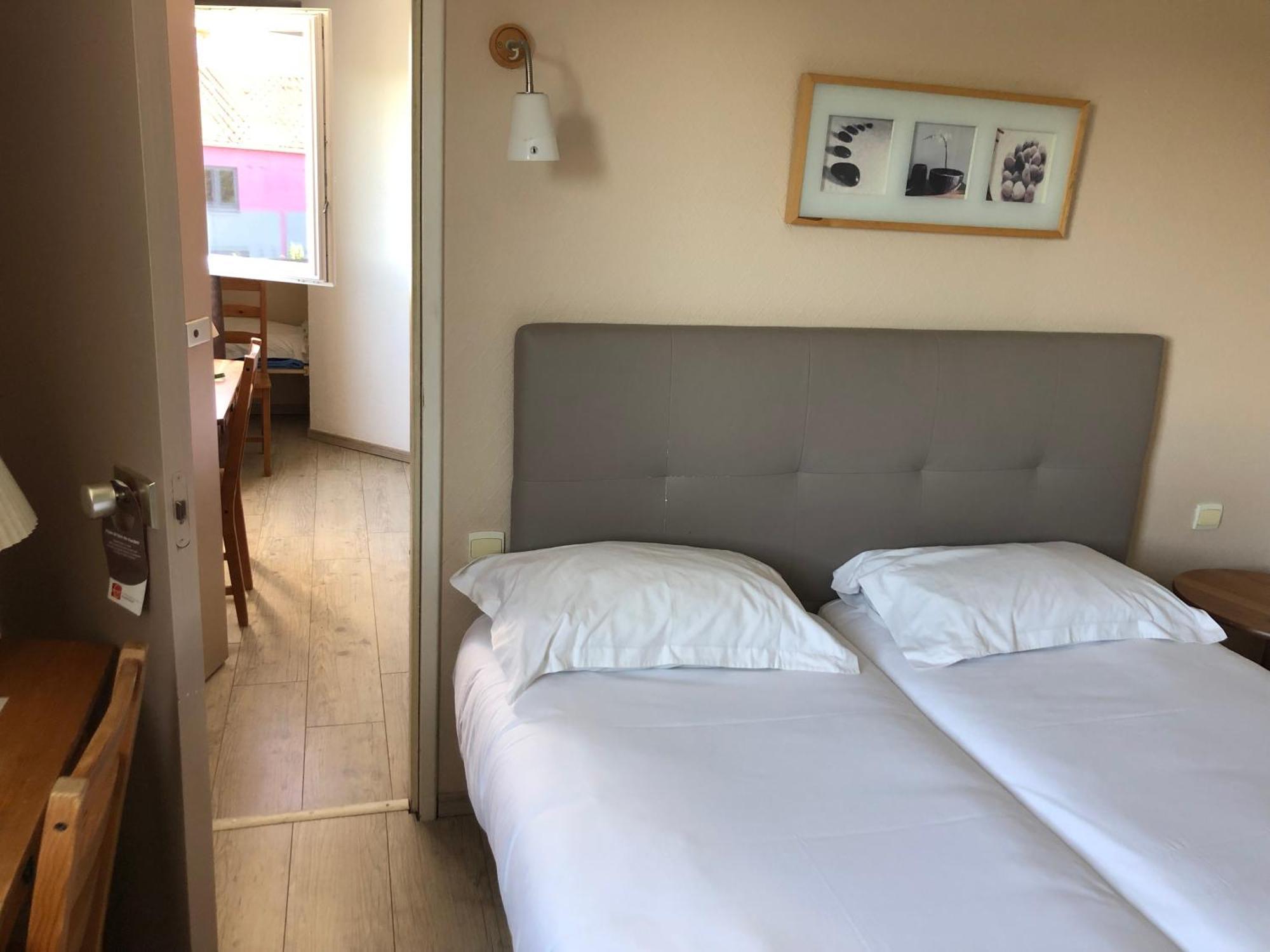 Contact Hotel Le Sud Montpellier Aeroport Parc Expo Arena Mauguio Buitenkant foto