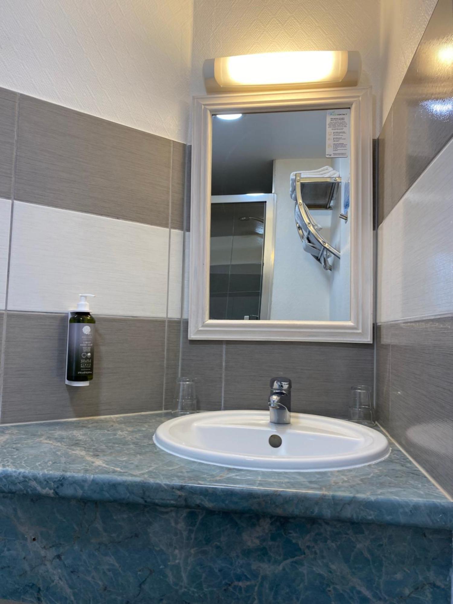 Contact Hotel Le Sud Montpellier Aeroport Parc Expo Arena Mauguio Buitenkant foto