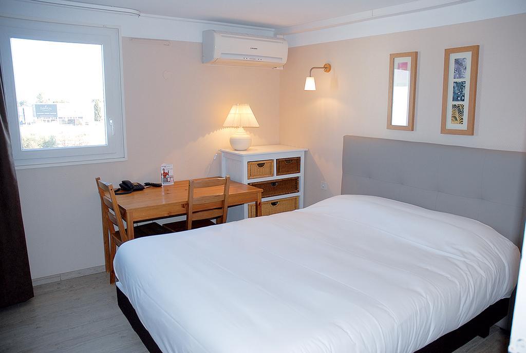 Contact Hotel Le Sud Montpellier Aeroport Parc Expo Arena Mauguio Buitenkant foto